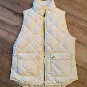 J. Crew quilted mercantile Puffer Vest Ivory